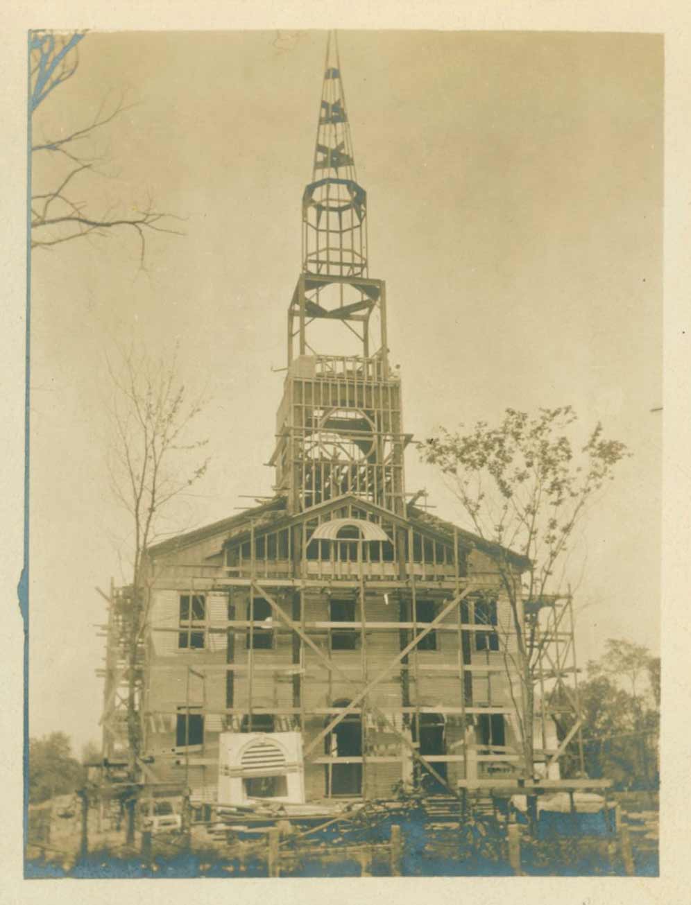 L4-5-Meetinghouse-under-construction